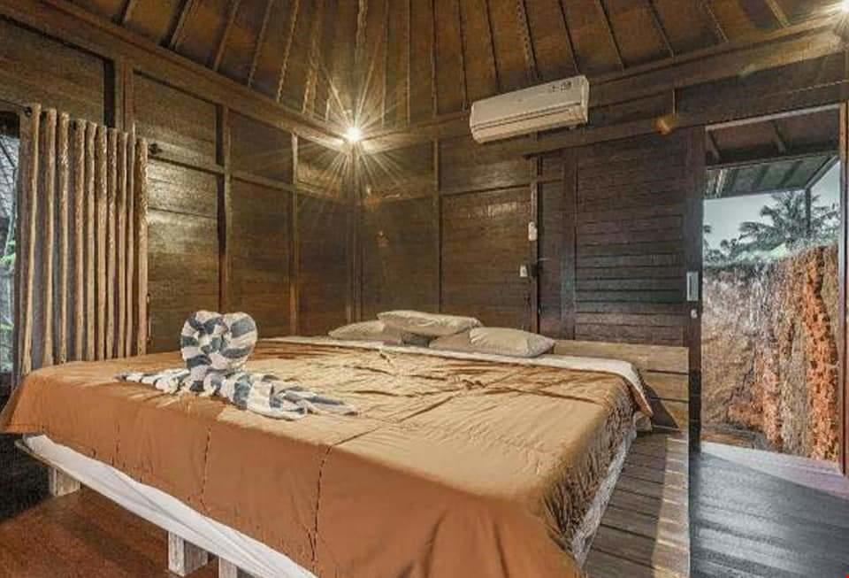 Hotel Keramas, Indonesia nomad remote 5886503a-21f2-46a5-aa71-8bd436adbdec_NS Kermamas - bali surfing bed.jpg